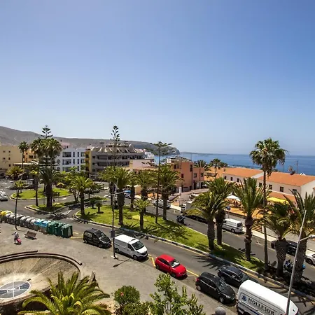 아파트 Penthouse Of Views Los Cristianos